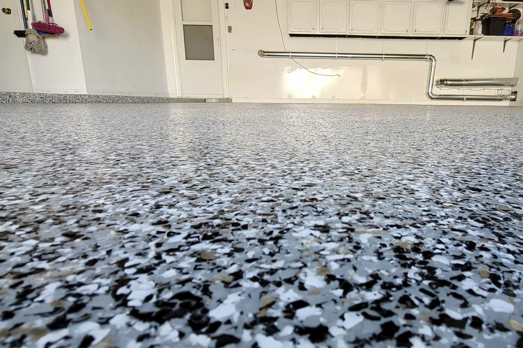 epoxy flake flooring