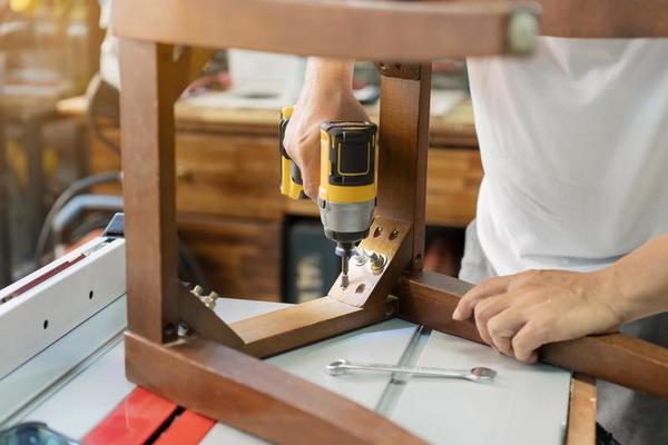carpenter repair