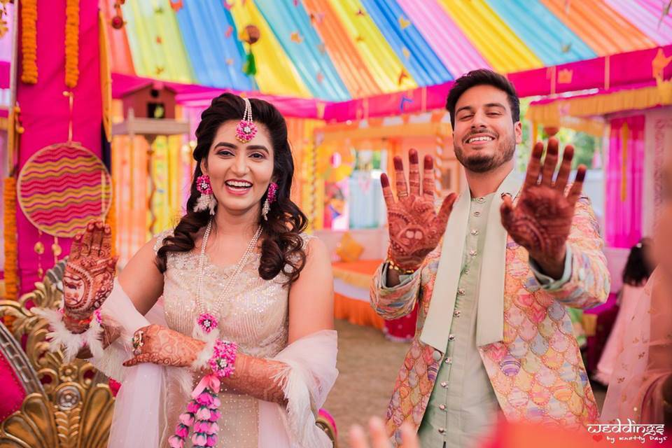 couple mehendi (matching design) artists service