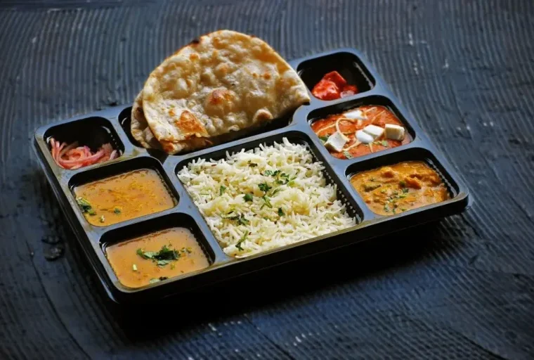 lunch box catering