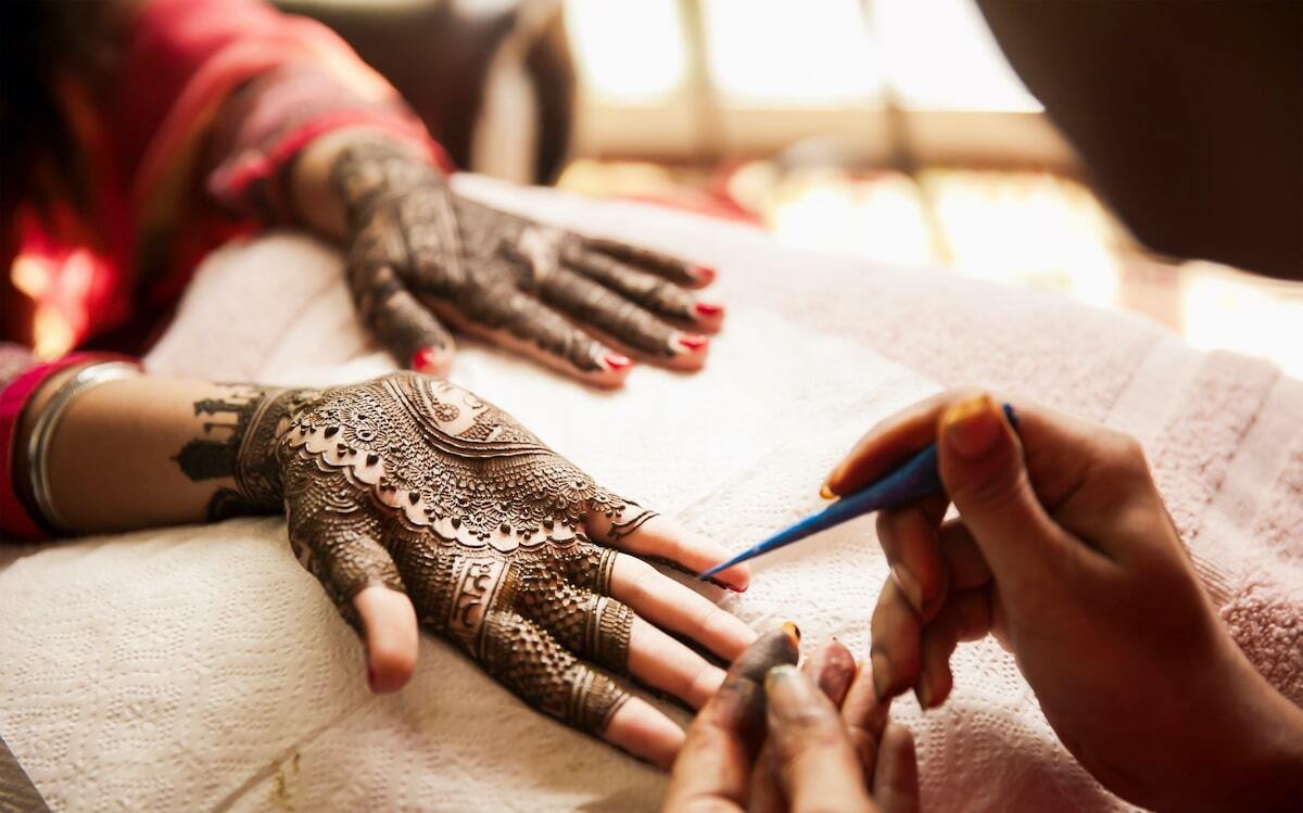 mehendi artist